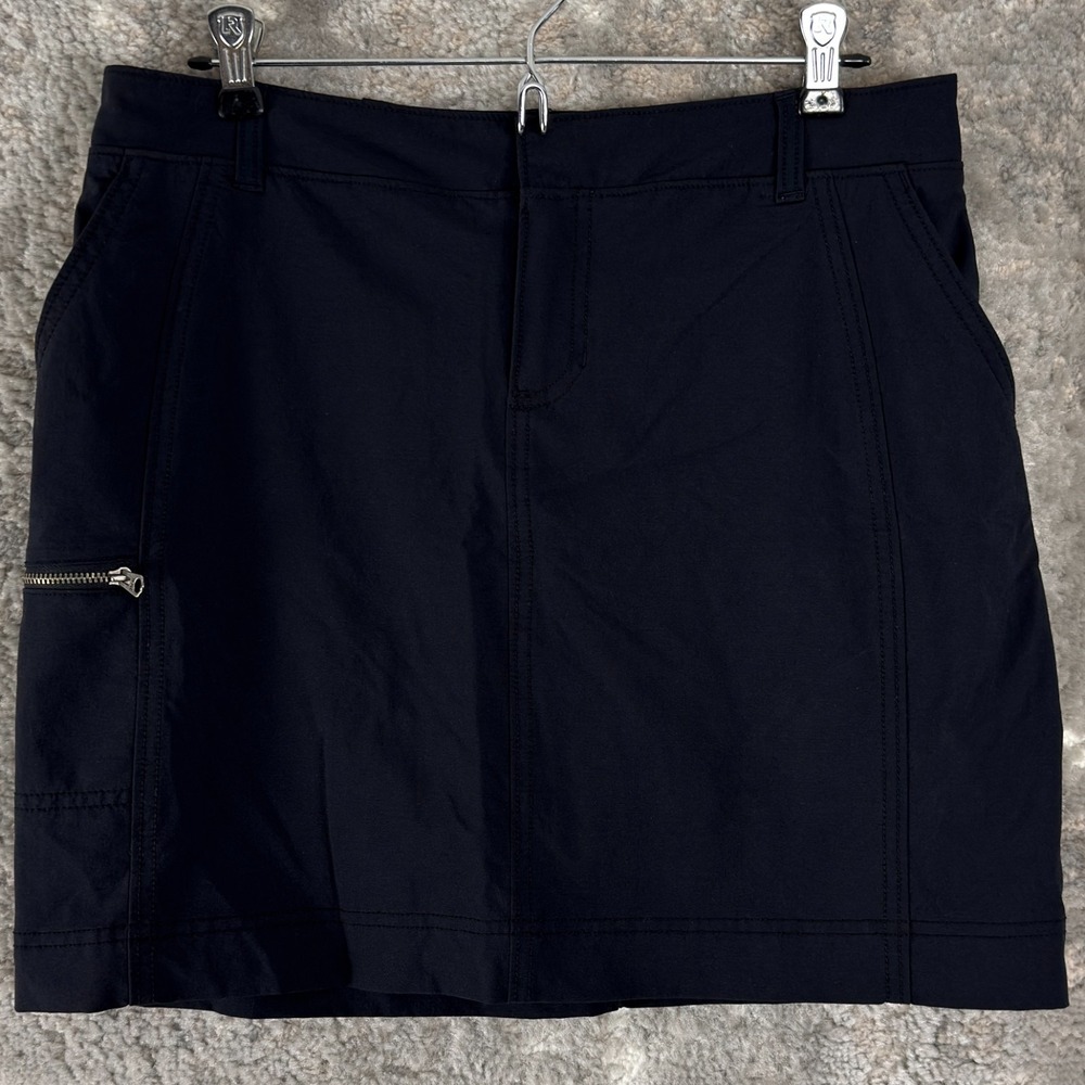 Athleta Size 8 Stretch Athleisure Mini Skort Black Button Zip Casual